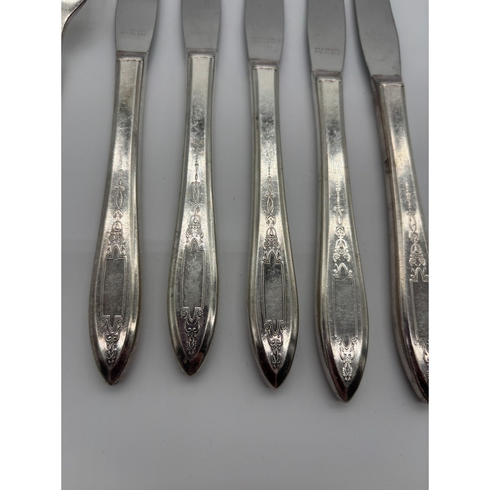 Vintage Stainless Steel Flatware Butter Knives & Fork Ornate Pattern Set‎ Lot
